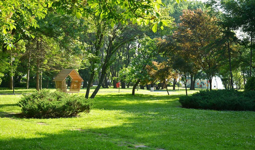 Апартамент Бриз Burgas Luaran gambar
